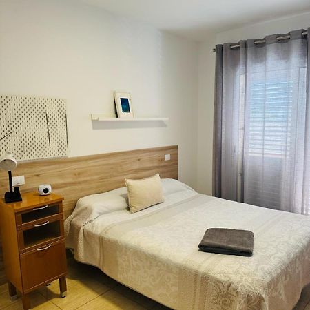 Habitacion Privada May Con Balcon Vecindario  Extérieur photo